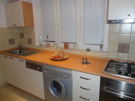 RD vhodný na bývanie a podnikanie !!!   NOVÁ CENA 149 000.- eur